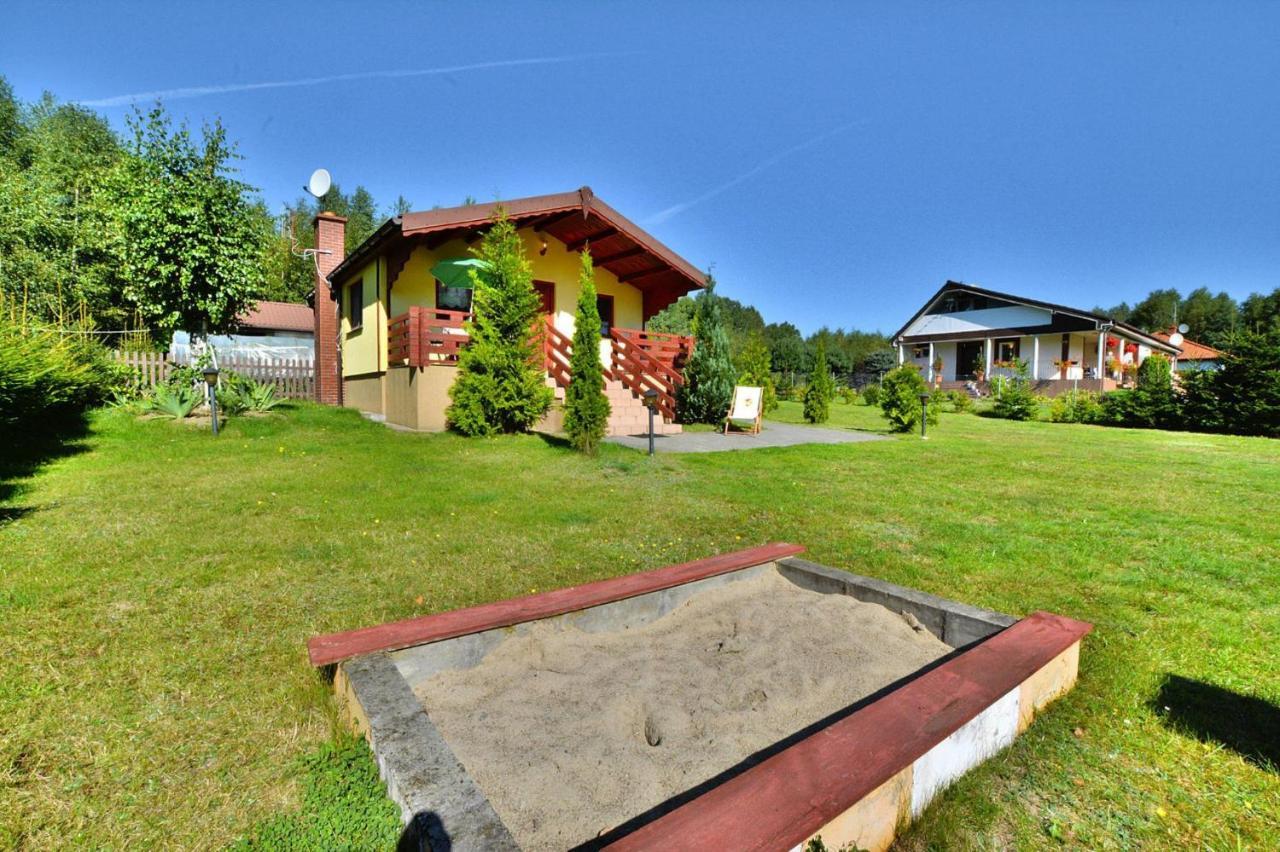 Holiday Home Close To The Lake Shore, Dabrowica Dabrowica  Exterior foto
